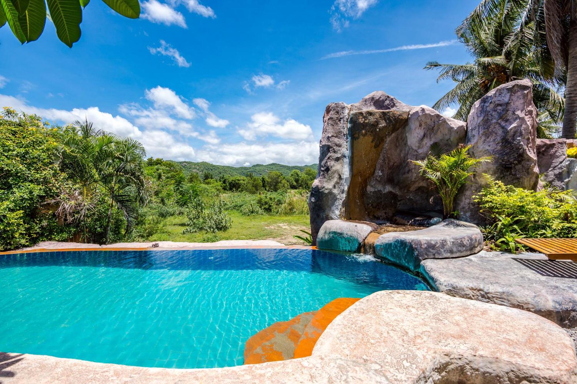 Huahin I-Din Poolvilla วิลล่ากลางธรรมชาติ วิวภูเขา เป็นส่วนตัว Экстерьер фото